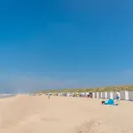 Сasa de vacaciones Vissershuis 214 With Parking By Interhome Bredene