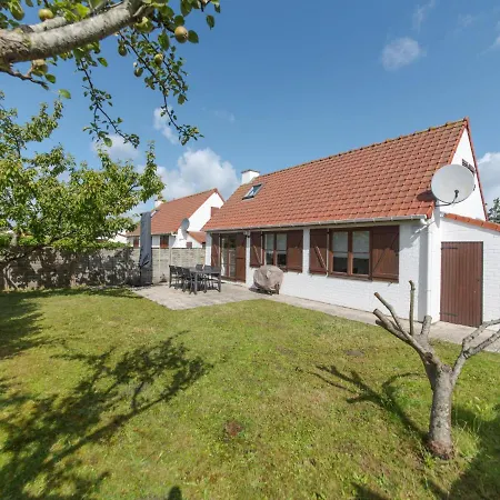 Vissershuis 214 With Parking By Interhome Semesterbostad Bredene