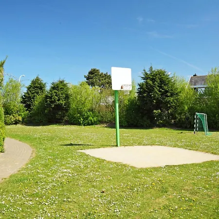 Vissershuis 214 With Parking By Interhome 브레데네