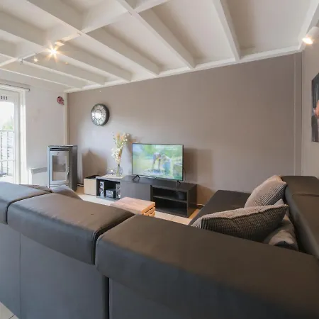 Vissershuis 214 With Parking By Interhome Casa vacanze