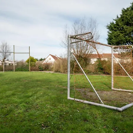 Vissershuis 214 With Parking By Interhome *